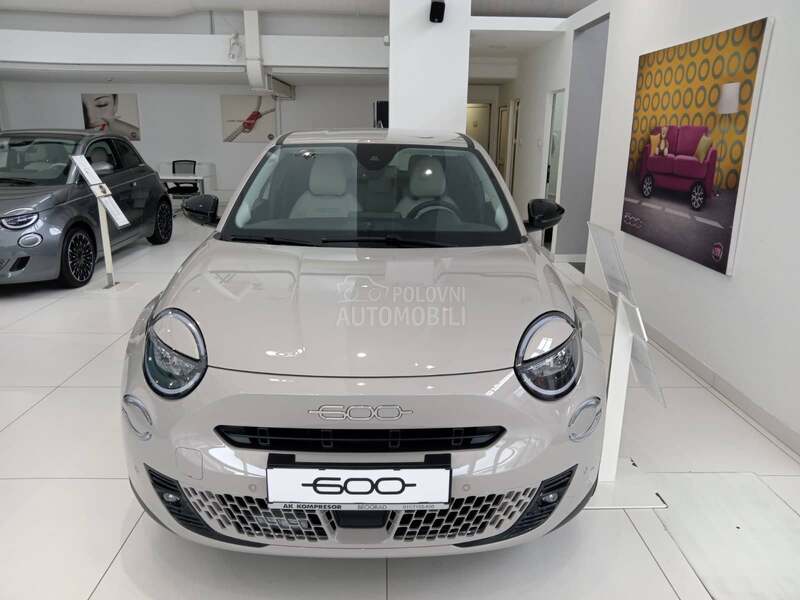 Fiat 600 La Prima Hybrid
