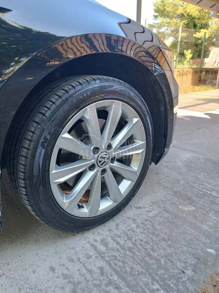 Volkswagen Passat B8 2.0 TDI Highline