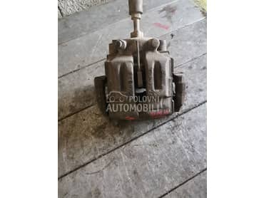 Kociona klešta zadnja desna za BMW 118 od 2004. do 2011. god.