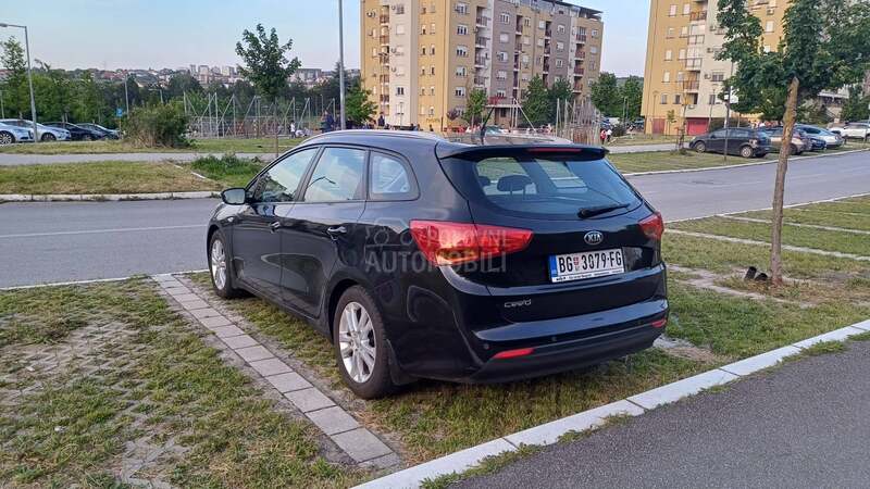 Kia cee`d sw 1.4 LX