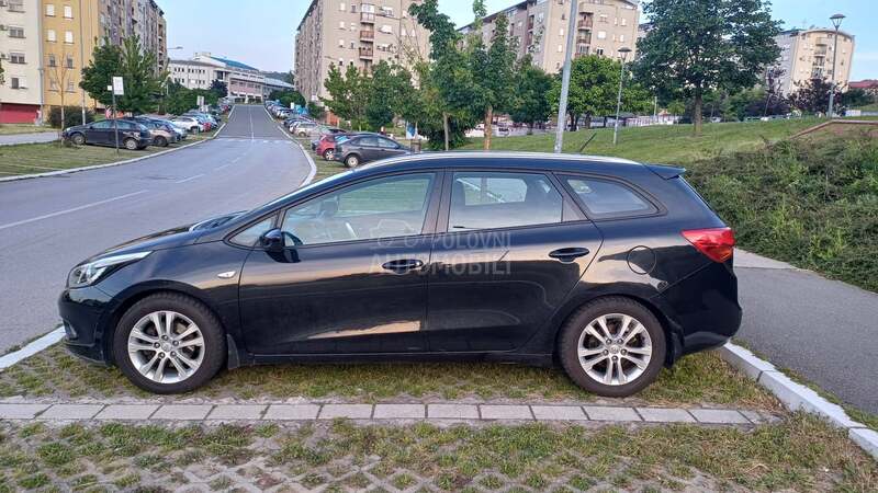 Kia cee`d sw 1.4 LX