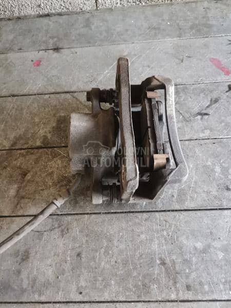 Kociona klešta zadnja desna