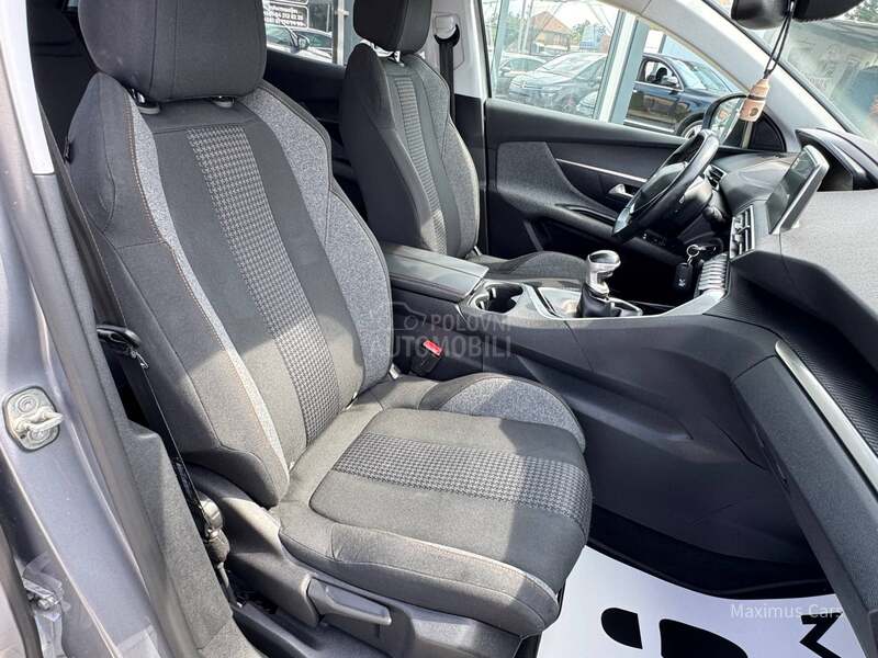 Peugeot 3008 1.2 PURETECH