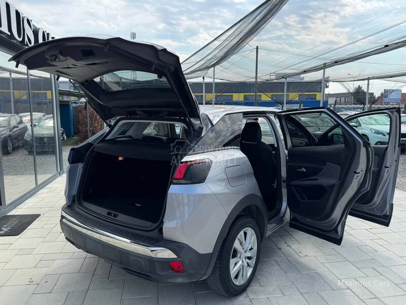 Peugeot 3008 1.2 PURETECH