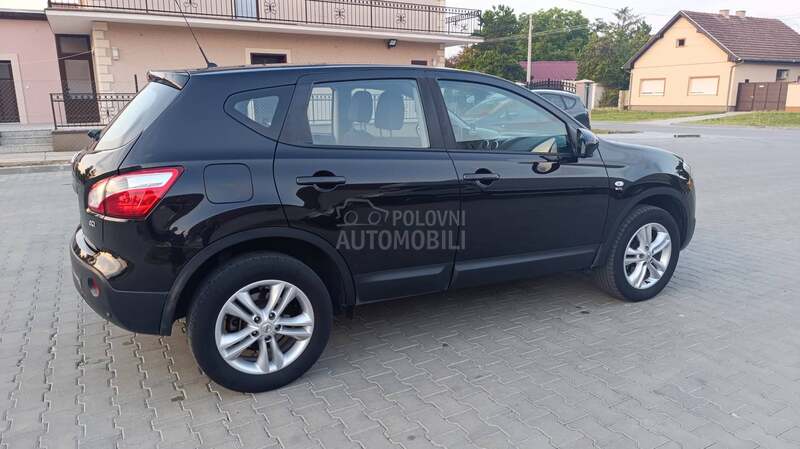 Nissan Qashqai 1.5 dci