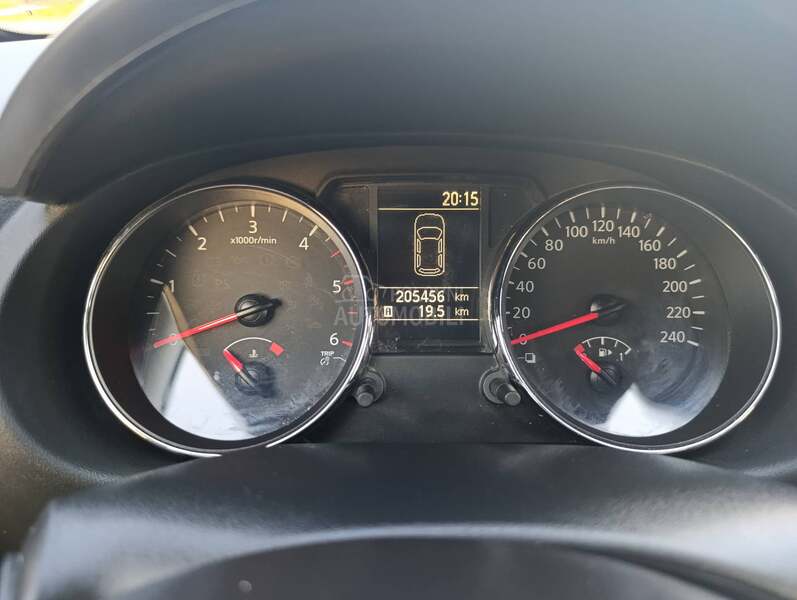 Nissan Qashqai 1.5 dci
