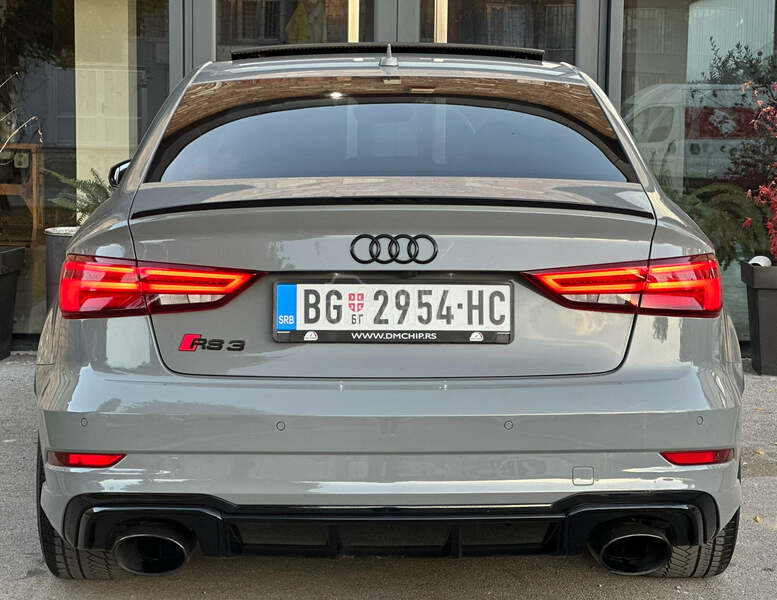 Audi RS3 Matrix