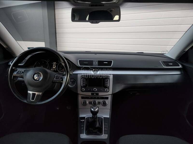 Volkswagen Passat B7 1.6 TDI BLUEMOTION