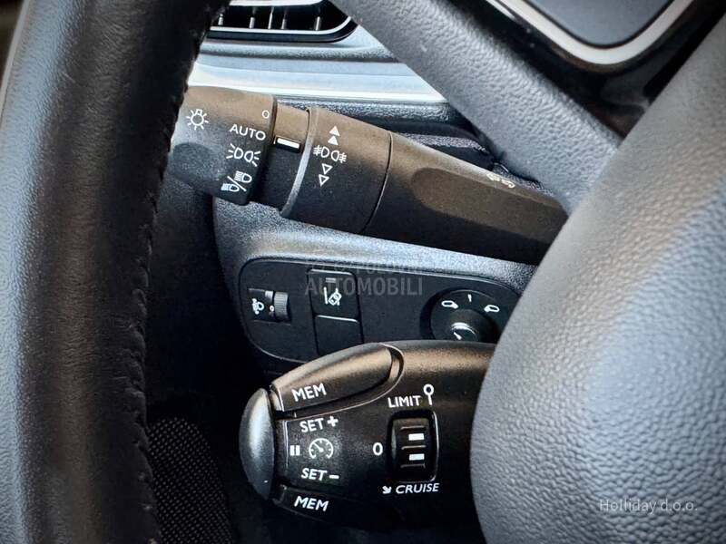 Citroen C3 1.2PureTech Shine