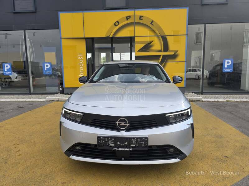 Opel Astra L AT EDITION