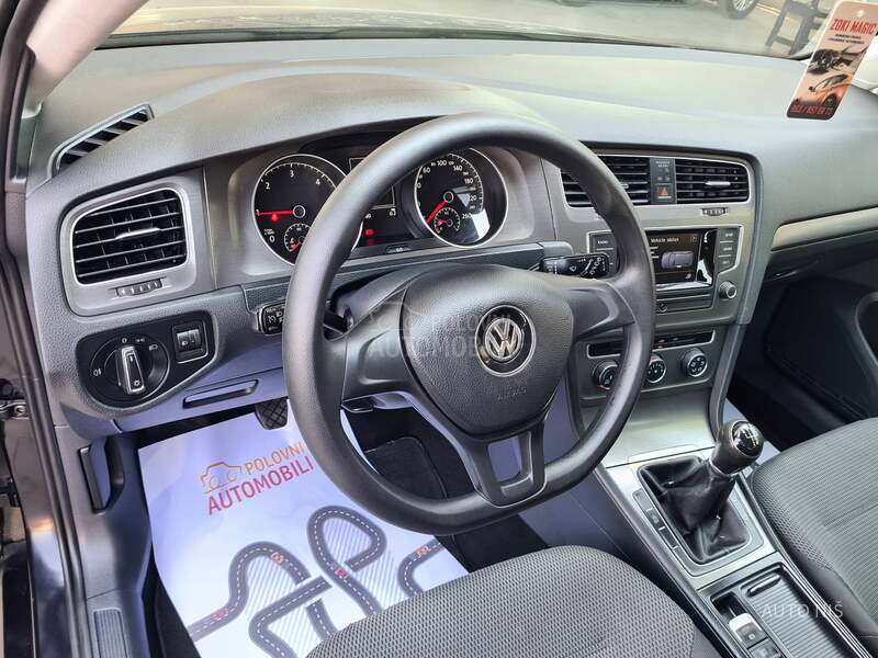 Volkswagen Golf 7 1.6 TDI COMFORTLINE