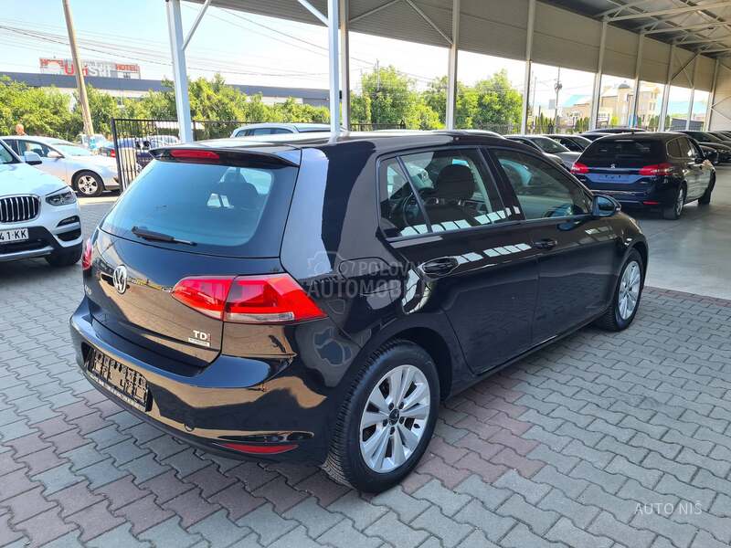 Volkswagen Golf 7 1.6 TDI COMFORTLINE