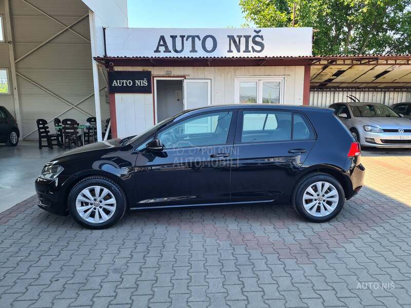 Volkswagen Golf 7 1.6 TDI COMFORTLINE