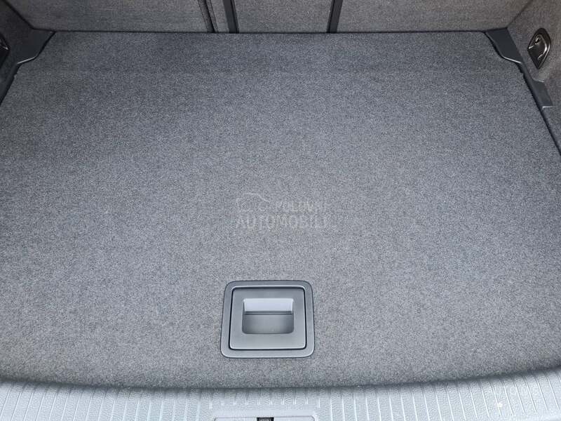 Volkswagen Golf 7 1.6 TDI COMFORTLINE