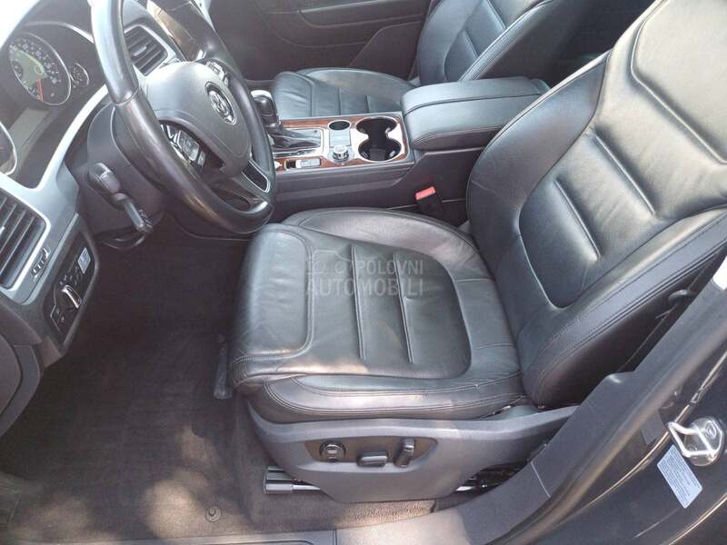 Volkswagen Touareg 3.0tdi