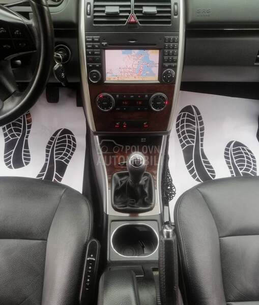 Mercedes Benz B 180 /AVANTGARDE MAX /