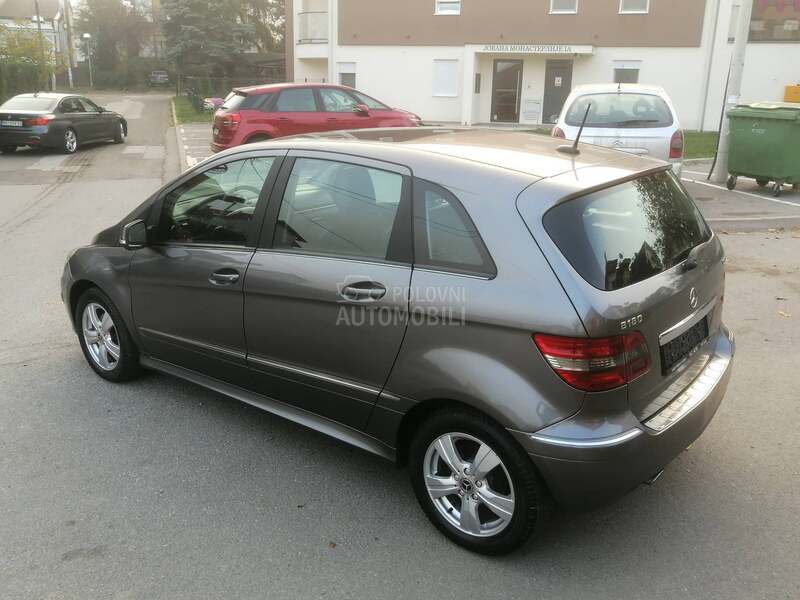 Mercedes Benz B 180 /AVANTGARDE MAX /