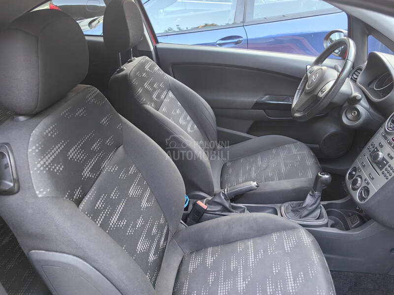 Opel Corsa D 