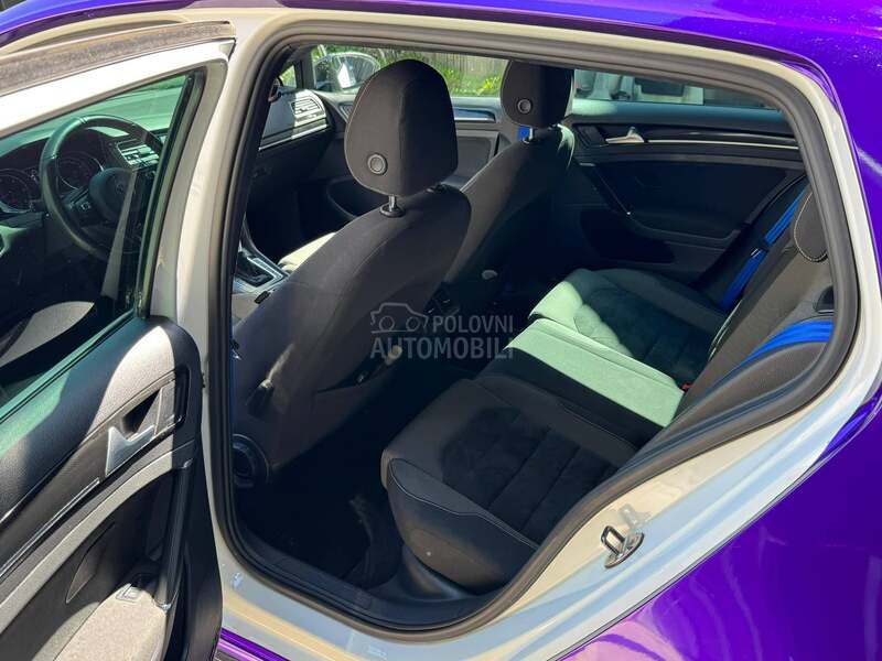 Volkswagen Golf 7 7.5 R Look