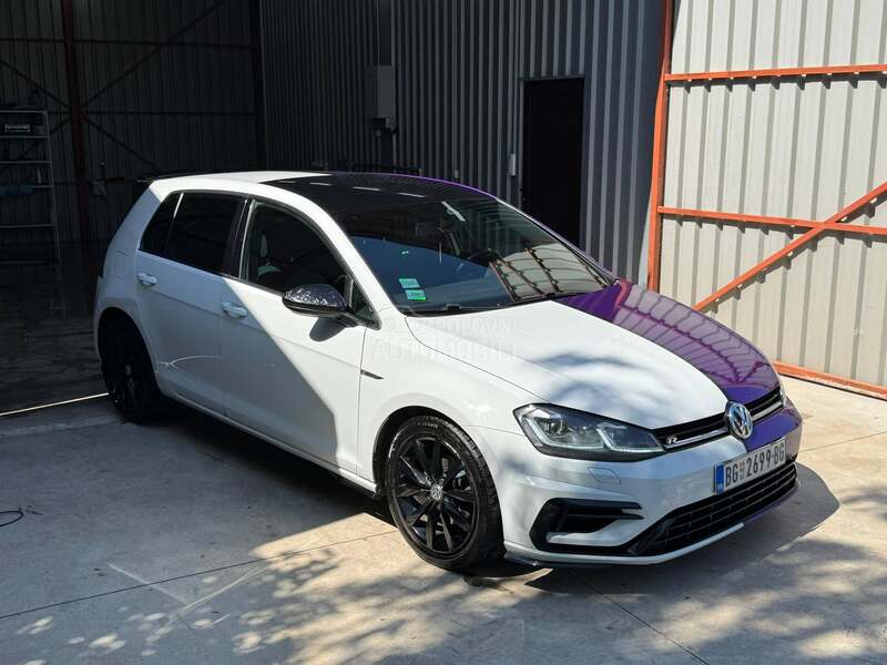 Volkswagen Golf 7 7.5 R Look