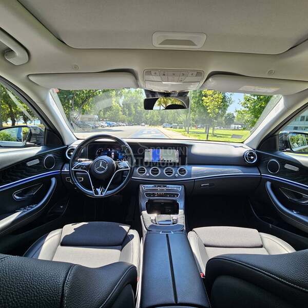 Mercedes Benz E 220 