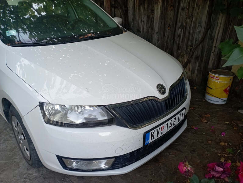 Škoda Rapid 