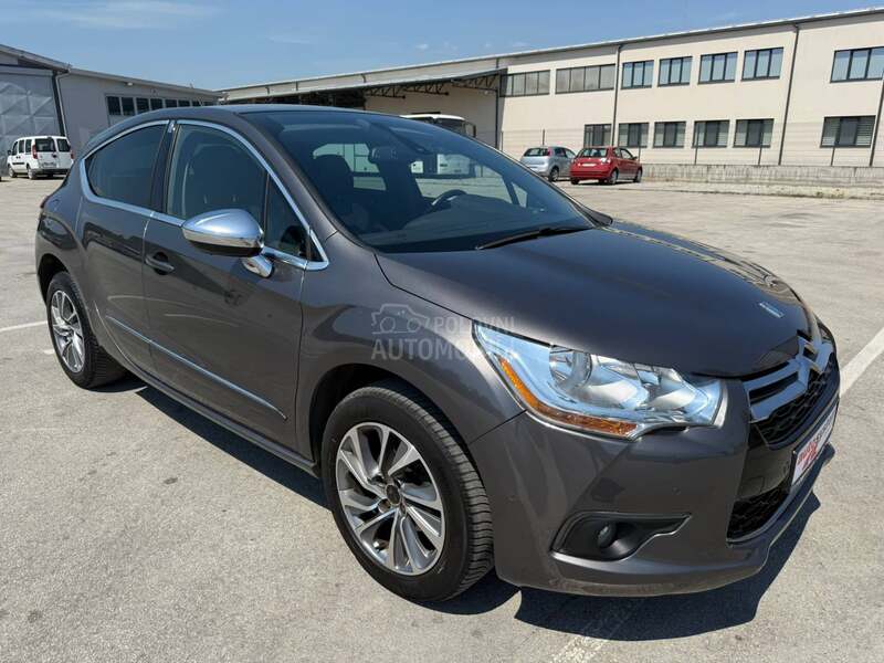 Citroen DS4 1.2i