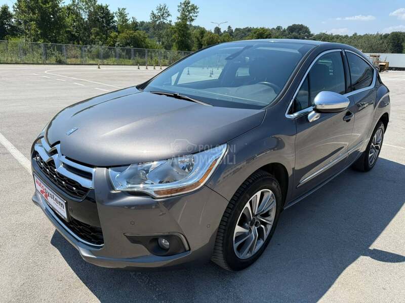 Citroen DS4 1.2i