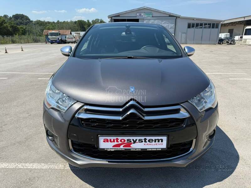 Citroen DS4 1.2i