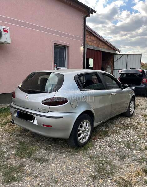 Alfa Romeo 147 