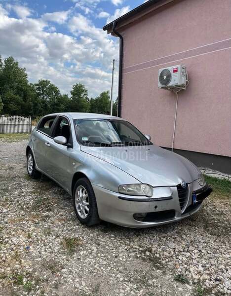 Alfa Romeo 147 