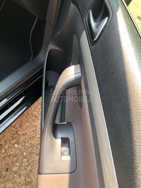 Volkswagen Golf 5 united
