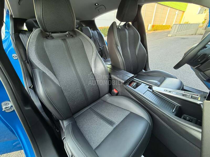 Peugeot 308 1.2 ALLURE/AUT