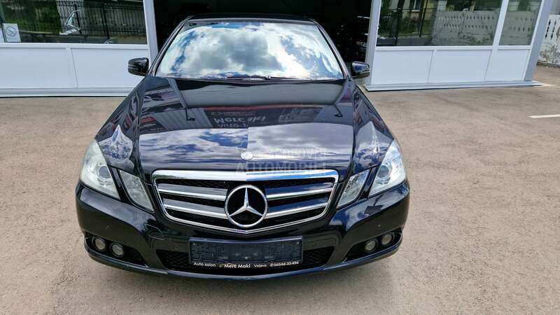 Mercedes Benz E 200 elegance220
