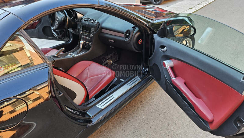 Mercedes Benz SLK 200 