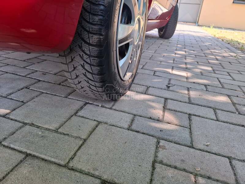 Nissan Micra 1.2