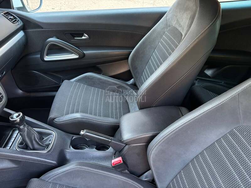 Volkswagen Scirocco 2.0 TSI  200hp