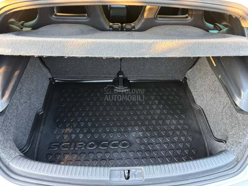 Volkswagen Scirocco 2.0 TSI  200hp