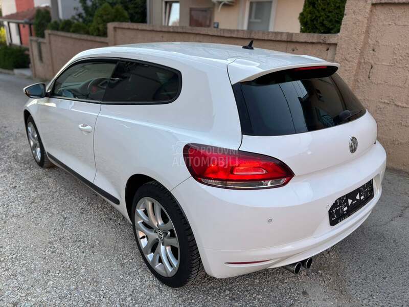 Volkswagen Scirocco 2.0 TSI  200hp