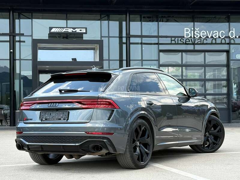 Audi RS Q8 