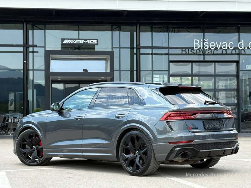 Audi RS Q8 