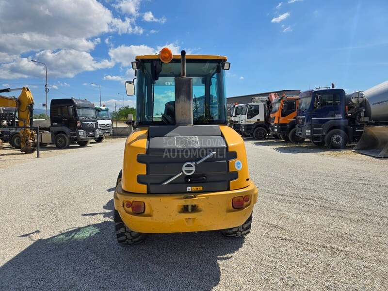 Volvo L25F