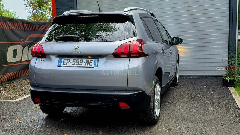 Peugeot 2008 1.6BLUHDI ALLURE