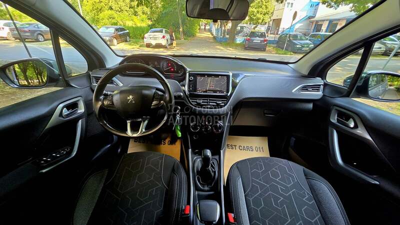 Peugeot 2008 1.6BLUHDI ALLURE
