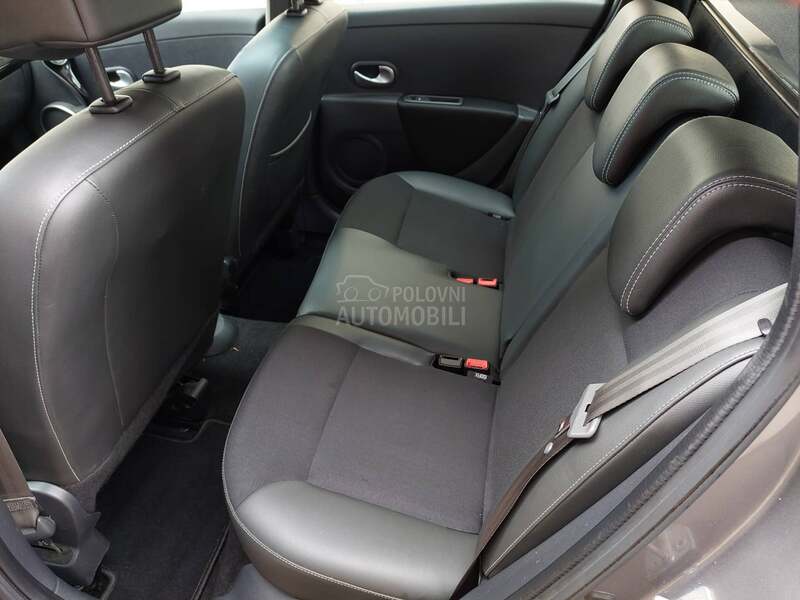 Renault Clio 1.5DCI D/N F U L L