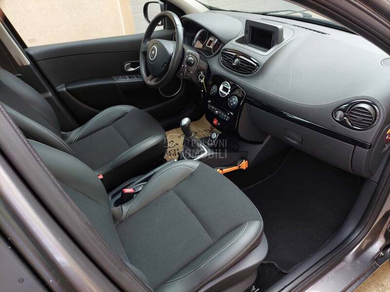 Renault Clio 1.5DCI D/N F U L L