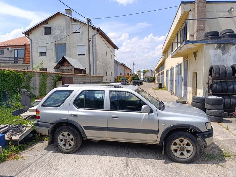 Opel Frontera 2.2 dti