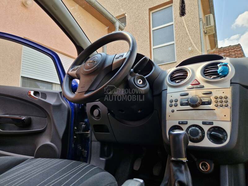 Opel Corsa D 1.3