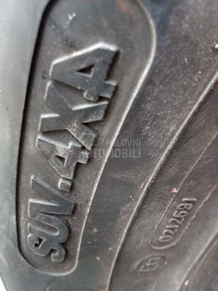 Goodyear 215/65 R16 Zimska