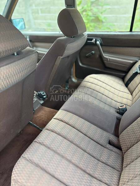 Mercedes Benz 190 2.5 Turbo